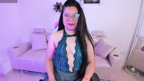 afrodita_rouss online show from 04-29-26, 08:37