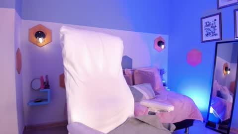 Snapshot of afrodita_sweeet chatting on 02-03-26, 08:03 Afrodita online show from 02-03-26, 08:03