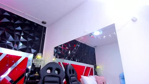 Snapshot of afroditagreenn chatting on 01-08-25, 03:17 Afrodita online show from 01-08-25, 03:17