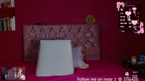 Cris owo online show from 06-30-26, 01:06