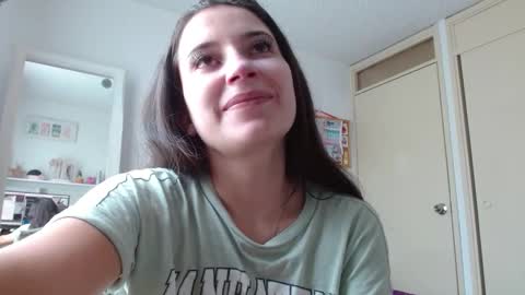 Snapshot of afrodithaa_ chatting on 03-05-26, 03:41 afrodithaa_ online show from 03-05-26, 03:41