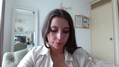 afrodithaa_ online show from 05-04-26, 06:48