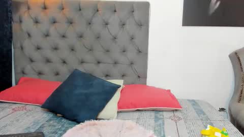 Snapshot of afrodiva69_ chatting on 03-13-26, 06:03 Afro Diva online show from 03-13-26, 06:03