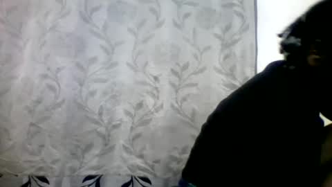 pink  and josphen online show from 02-08-25, 04:14