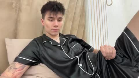 Mark online show from 05-01-26, 02:10