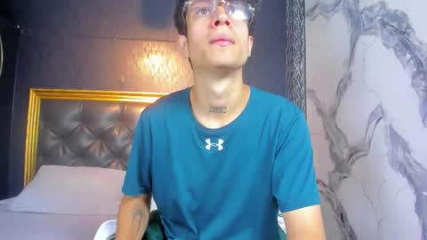 Snapshot of agarevans chatting on 10-31-25, 03:07 AGAR online show from 10-31-25, 03:07