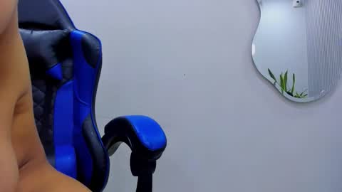 Snapshot of agata18_ chatting on 01-05-26, 05:27 A G A T A online show from 01-05-26, 05:27