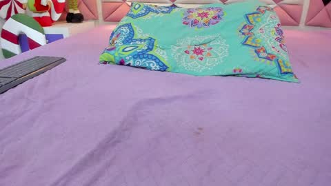 Snapshot of agata_01_ chatting on 12-27-24, 03:04 Ana online show from 12-27-24, 03:04