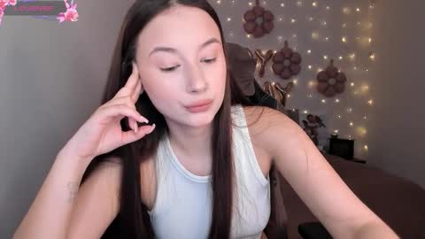 Snapshot of agata_cherry chatting on 03-03-26, 06:30 Eva online show from 03-03-26, 06:30