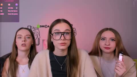 Snapshot of agata_li chatting on 10-14-25, 08:59 Agata online show from 10-14-25, 08:59