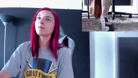 Agata Collinss online show from 04-01-26, 02:03