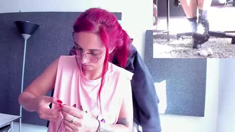 Agata Collinss online show from 05-14-26, 08:48