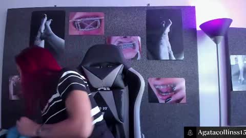 Snapshot of agatacollinsss chatting on 06-17-26, 10:00 Agata Collinss online show from 06-17-26, 10:00