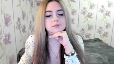 Snapshot of agatasweeti chatting on 07-16-26, 10:49 Agata online show from 07-16-26, 10:49