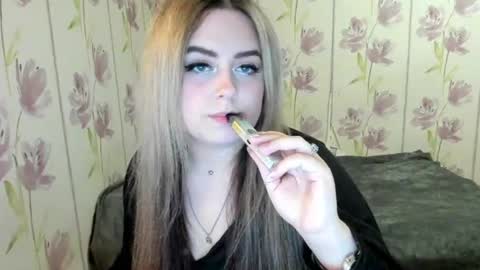 Snapshot of agatasweeti chatting on 07-18-26, 10:46 Agata online show from 07-18-26, 10:46