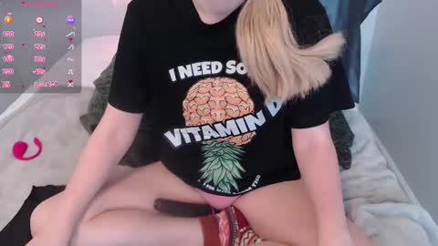 Agatha online show from 04-23-26, 01:46