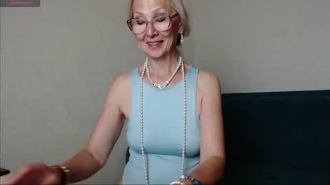 Agatha online show from 07-12-26, 05:37