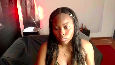 CAROLINA online show from 11-28-25, 07:22