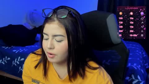 Snapshot of agatha_riccie chatting on 01-03-25, 06:55 Cat online show from 01-03-25, 06:55
