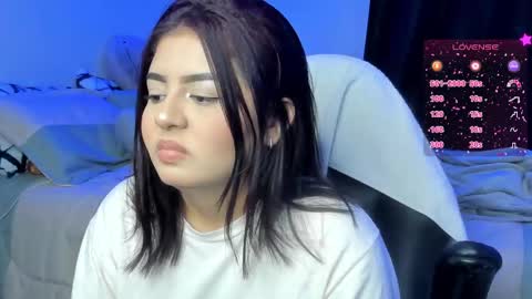 Snapshot of agatha_riccie chatting on 03-03-25, 07:43 Cat online show from 03-03-25, 07:43