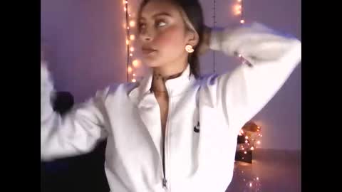 Snapshot of agathamoont chatting on 03-04-26, 01:06 agathamoont online show from 03-04-26, 01:06