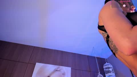    online show from 04-10-26, 11:09