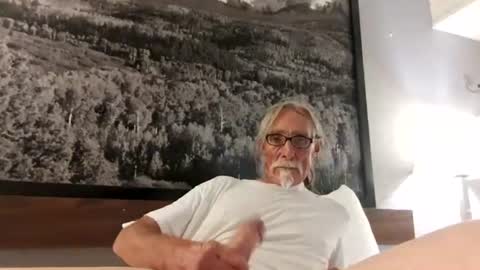 agedhardwood59618233 online show from 08-01-26, 07:07