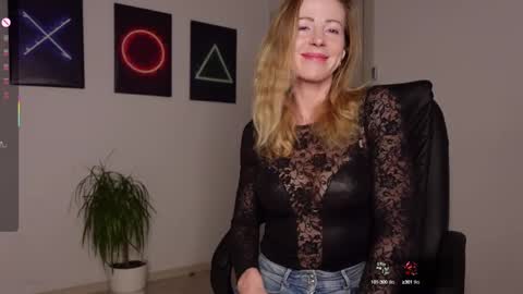 Agelina Lilly Laura online show from 03-01-25, 06:57