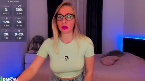 Polly online show from 07-11-26, 12:19
