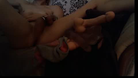 Snapshot of agin17 chatting on 02-21-26, 01:45 agin17 online show from 02-21-26, 01:45