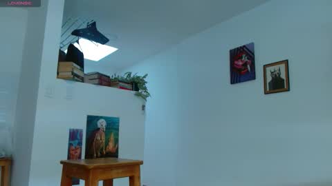 Agness online show from 10-07-25, 03:53