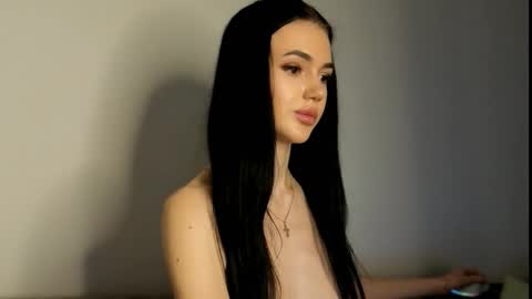 agness_leas online show from 03-12-26, 11:27