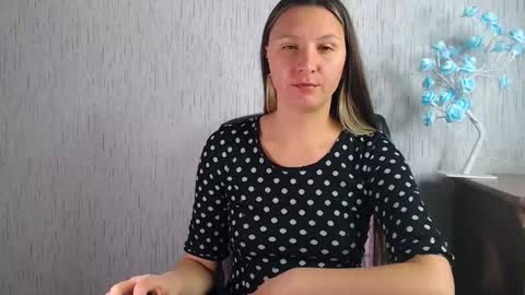 Snapshot of agnete_ chatting on 09-24-25, 06:28 encyclopedia of naughty online show from 09-24-25, 06:28