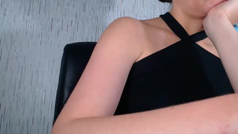Snapshot of agnete_ chatting on 10-16-25, 03:51 encyclopedia of naughty online show from 10-16-25, 03:51