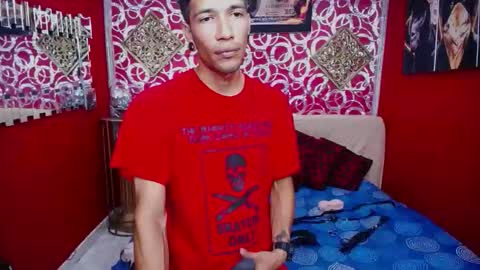 Snapshot of agrecit chatting on 04-10-26, 01:05 AGRECIT online show from 04-10-26, 01:05