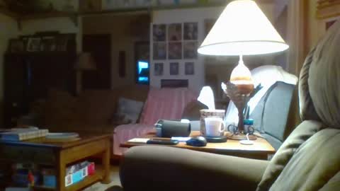 aguynrkfrd online show from 06-30-26, 09:43