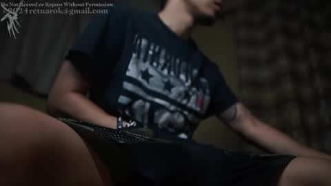 Snapshot of ah_ha chatting on 12-25-24, 11:33 ah_ha online show from 12-25-24, 11:33