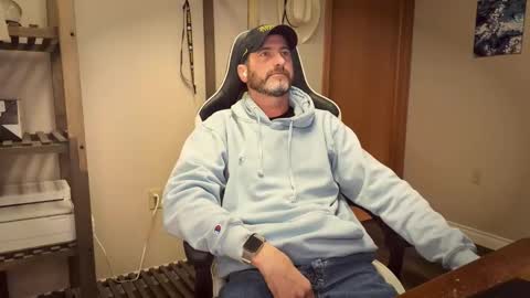 AhShucks online show from 04-28-26, 05:51