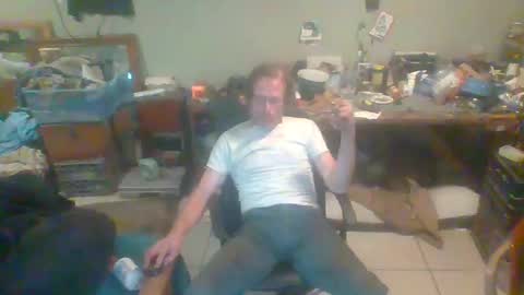 Snapshot of ahardmaniam chatting on 01-12-25, 11:50 Jimmy online show from 01-12-25, 11:50