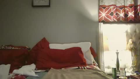 Snapshot of ahayahisgod1_ chatting on 09-18-25, 02:57 Mr. Wonderful online show from 09-18-25, 02:57