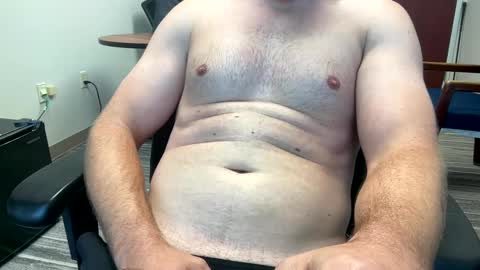 Snapshot of ahdjrucnsjwncnd chatting on 09-15-25, 04:29 Nick online show from 09-15-25, 04:29