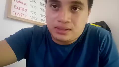 Snapshot of ahntony__69 chatting on 10-19-25, 04:46 ahntony 69 online show from 10-19-25, 04:46