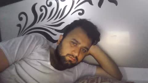 ahtisham118 online show from 11-02-25, 10:28