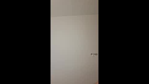 ahzakks1 online show from 04-24-26, 02:03
