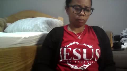 Aicha boobs online show from 05-05-26, 04:04