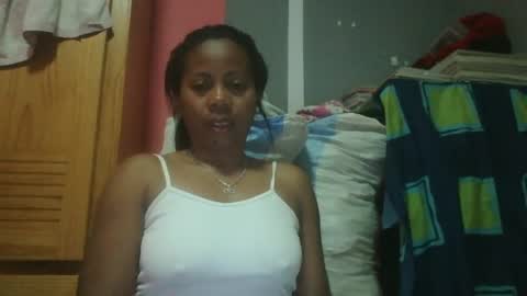 Snapshot of aicha_boobs chatting on 07-01-26, 09:14 Aicha boobs online show from 07-01-26, 09:14
