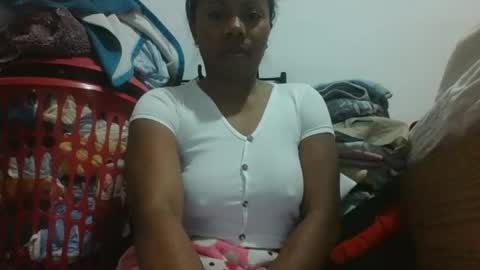 Snapshot of aicha_boobs chatting on 07-10-26, 02:38 Aicha boobs online show from 07-10-26, 02:38