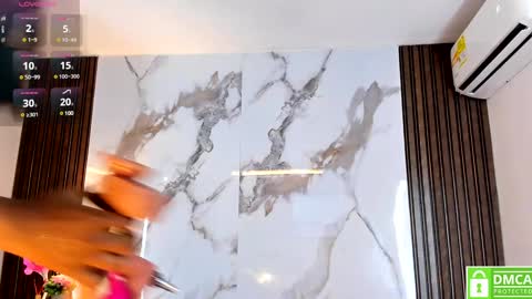 Aida  online show from 01-24-25, 11:26