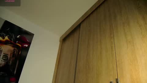 Aida  online show from 09-21-25, 09:33