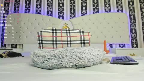 Snapshot of aidasina chatting on 03-01-25, 11:15 aidasina online show from 03-01-25, 11:15